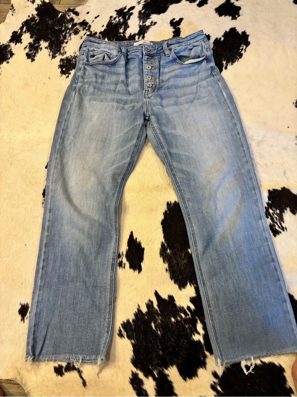Kut from the Kloth Light Blue Straight Woman’s Boyfriend Style Jeans Button -Fly